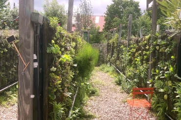 AUBER GARDEN